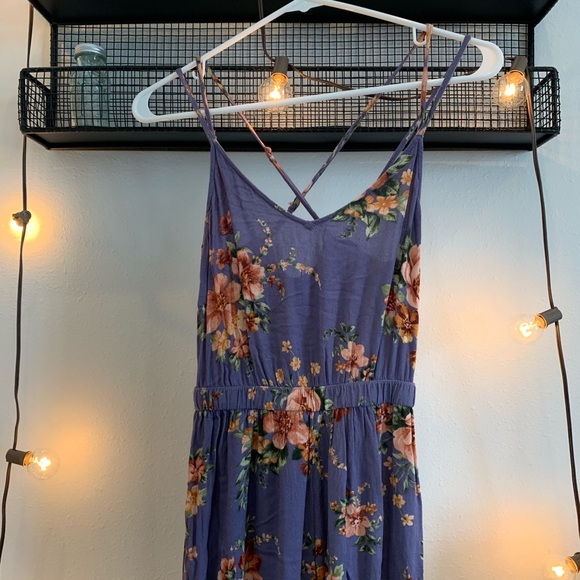 AE floral jumpsuit - Picture 3 of 5